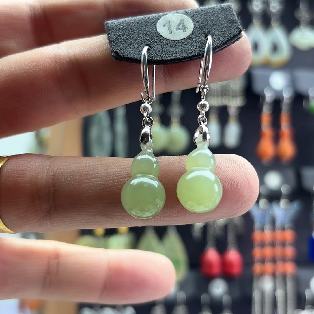 和田玉耳饰银S925镶嵌6**9