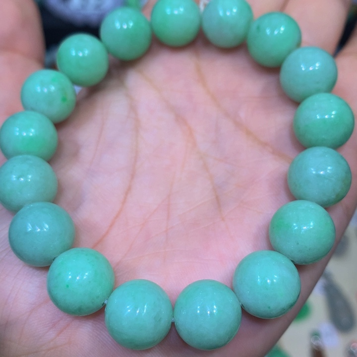 翡翠未镶嵌手链翡翠