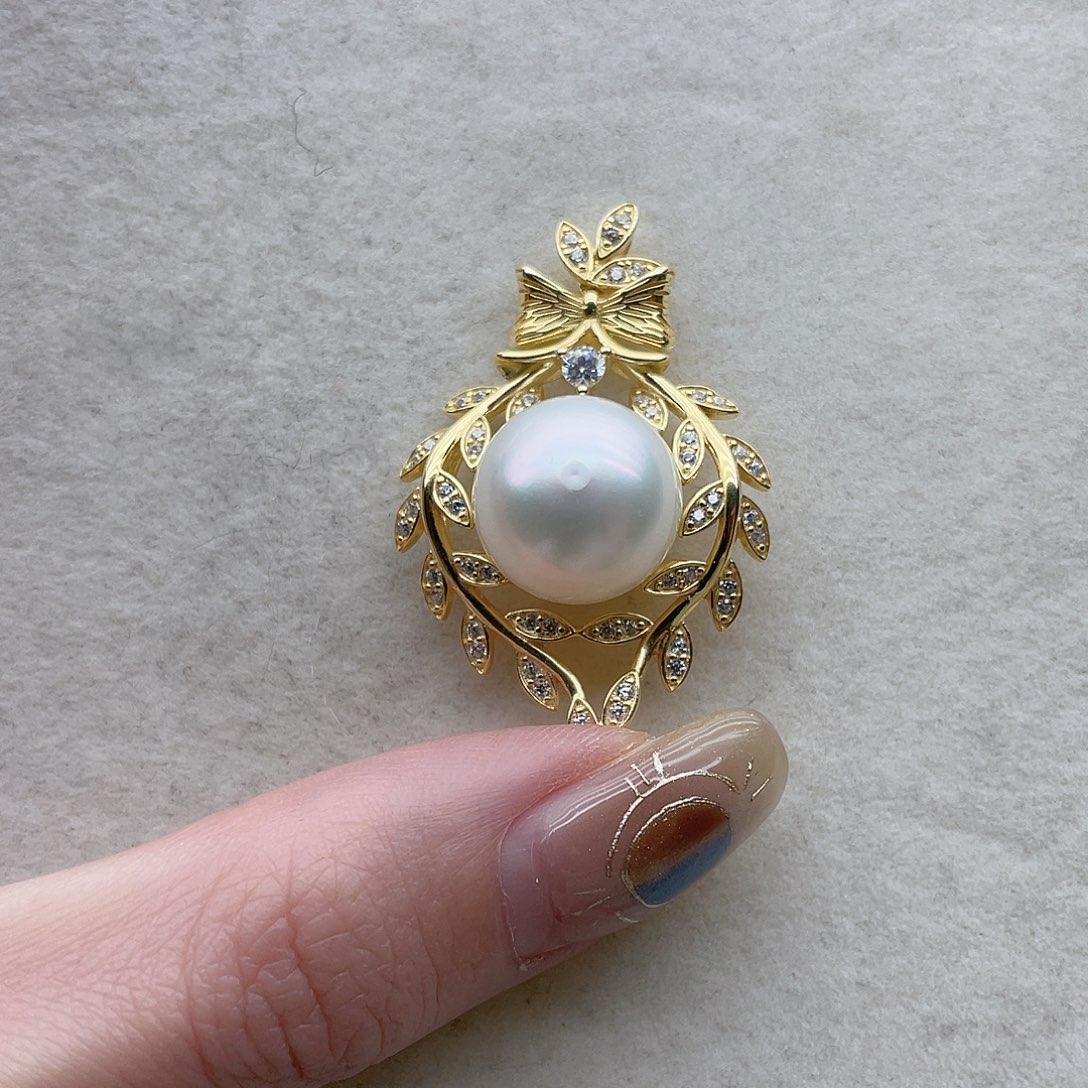 银S925镶嵌海水珍珠吊坠45