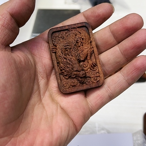 【闪购商品】非洲紫檀（红花梨）龙牌100