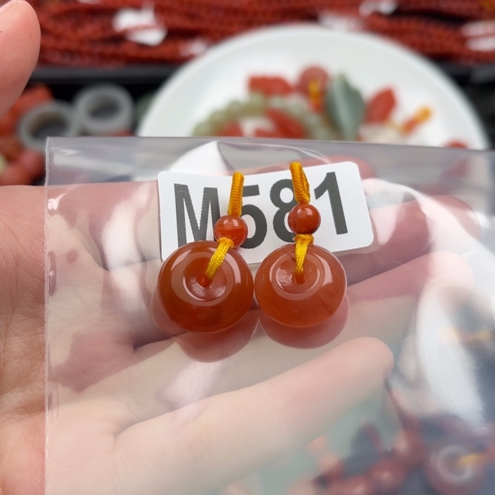 南红玛瑙珠宝奇石未镶嵌