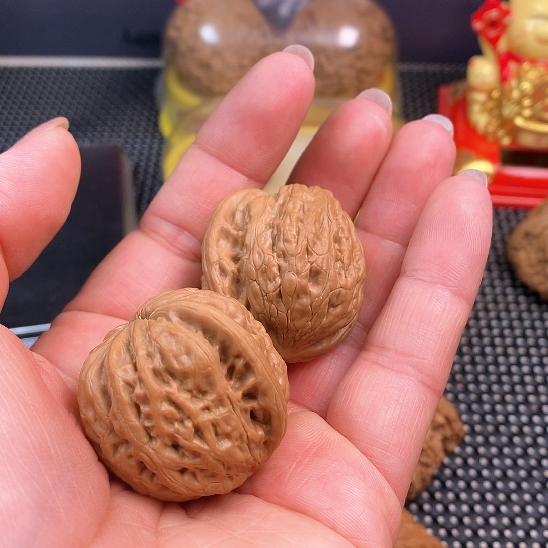 文玩核桃吊坠偷***訫36尺铁锤