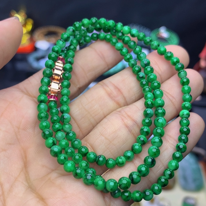 翡翠手链未镶嵌翡翠 