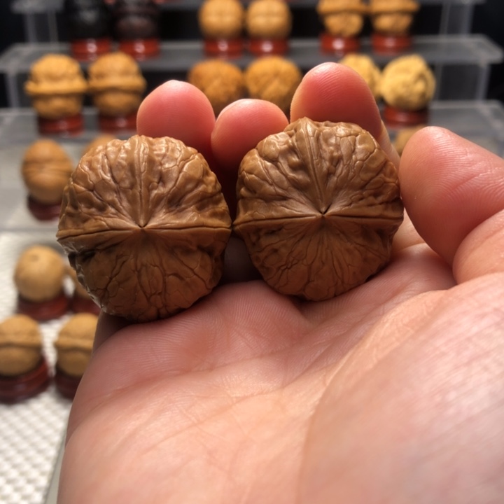 文玩核桃把件10聚宝三棱