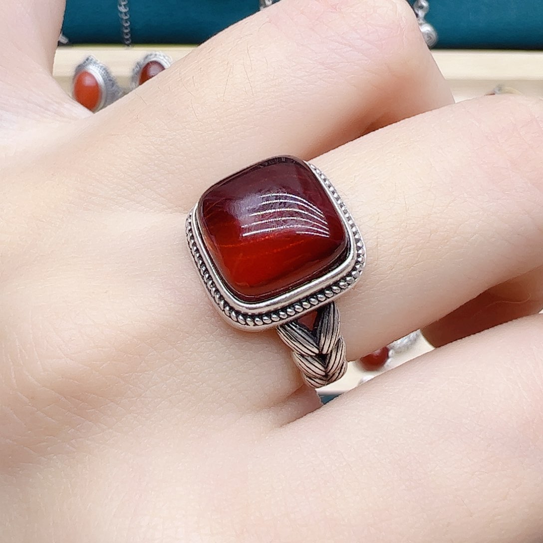 血珀戒指银S925镶嵌天然