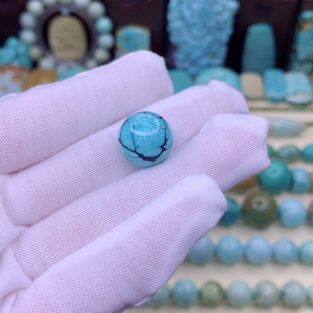 绿松石颈饰未镶嵌雨