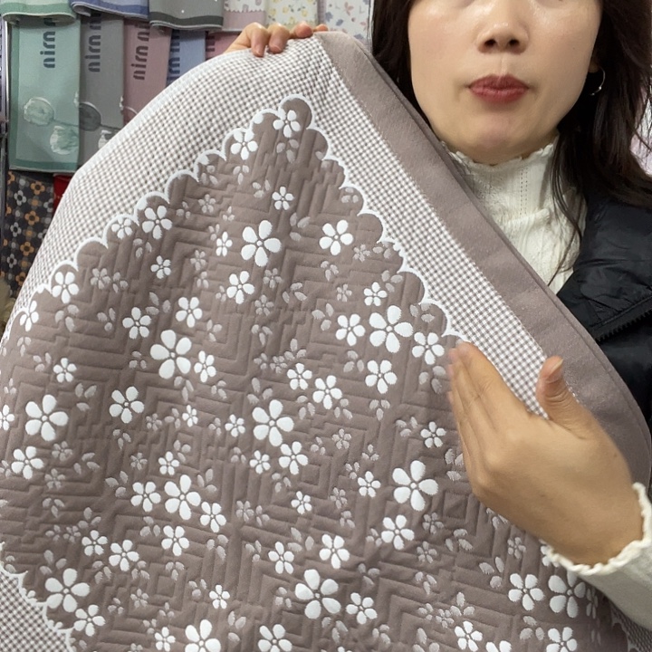 棉特价促销咖色雪花