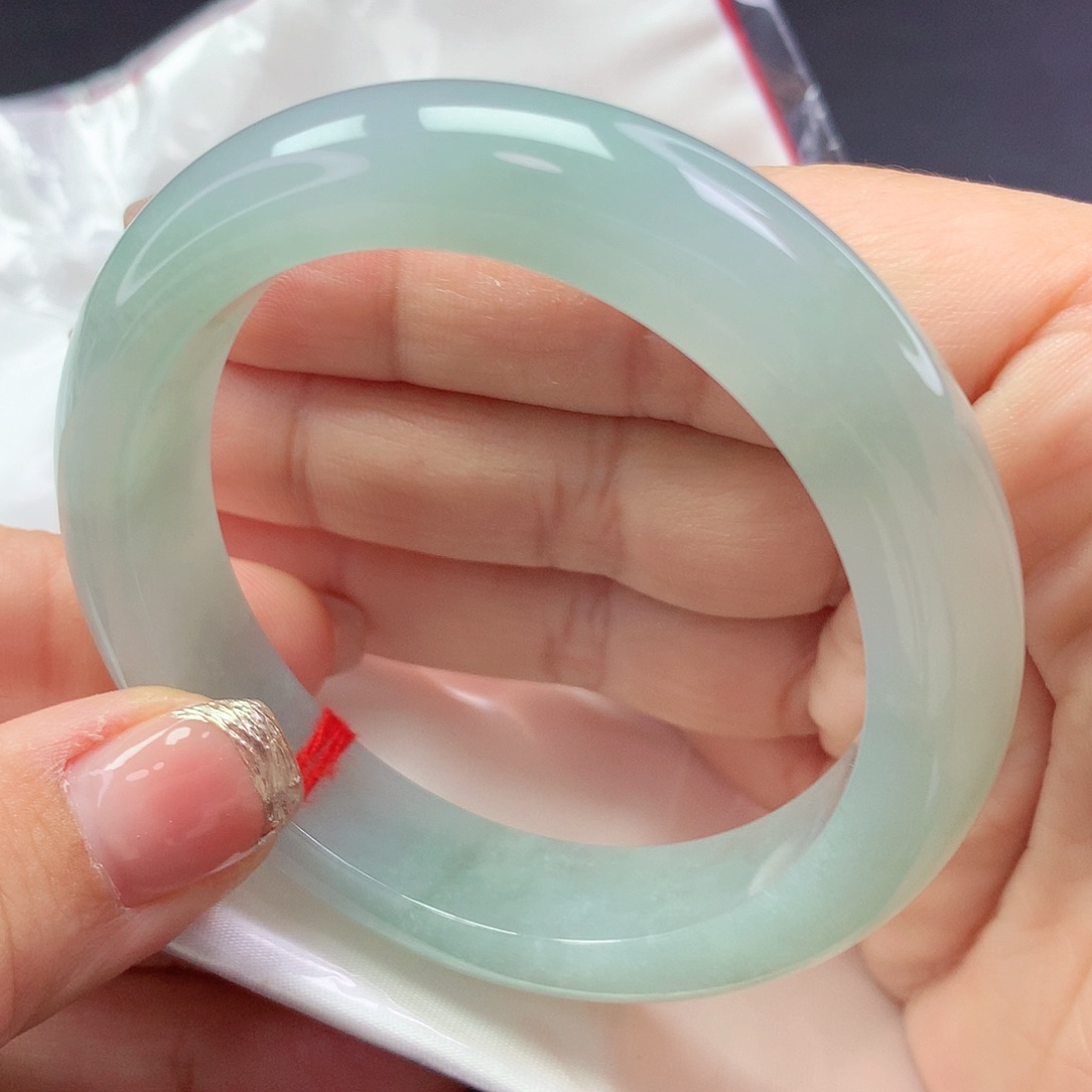 【闪购商品】翡翠手镯未镶嵌a 32300