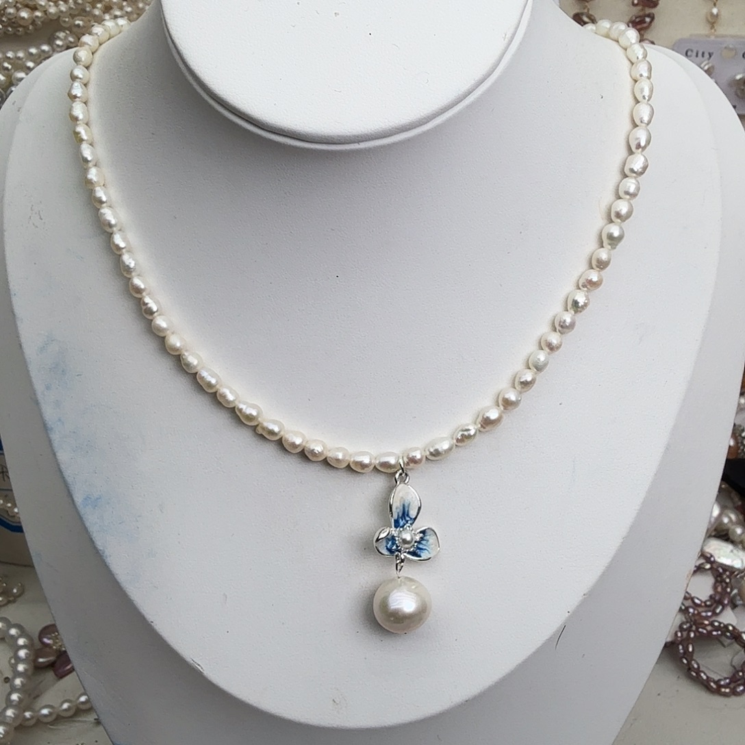 淡水珍珠颈饰未镶嵌