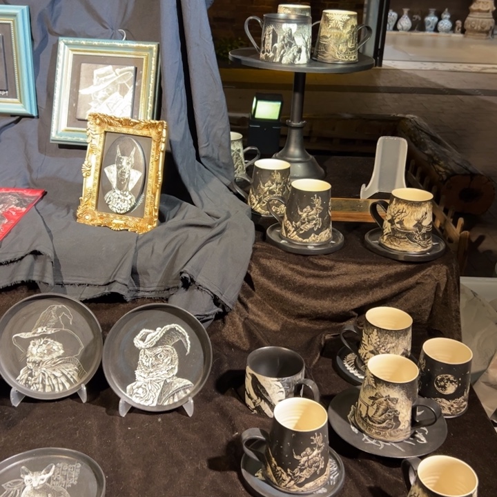 62。          陶瓷