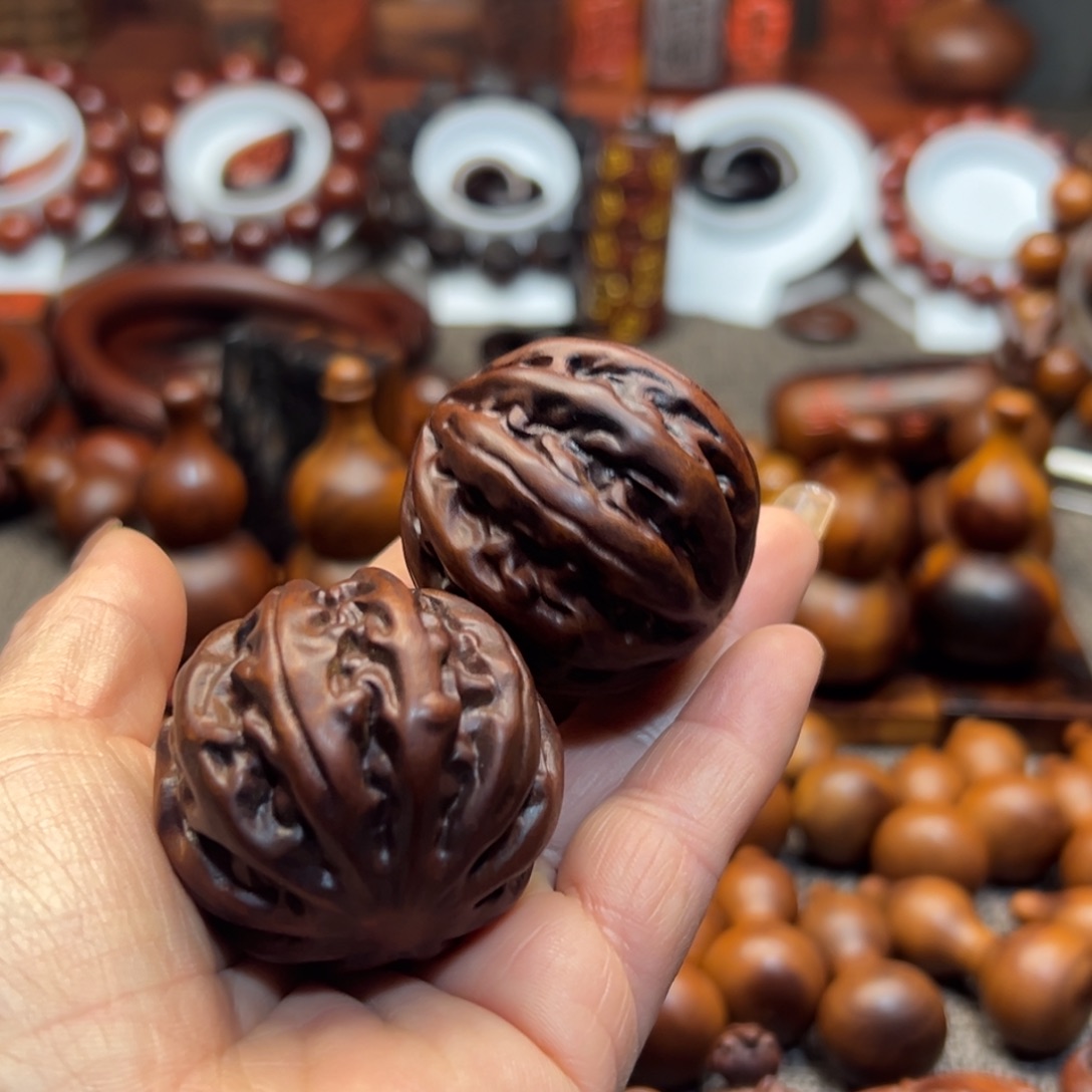 无***性雷击枣木法核桃球