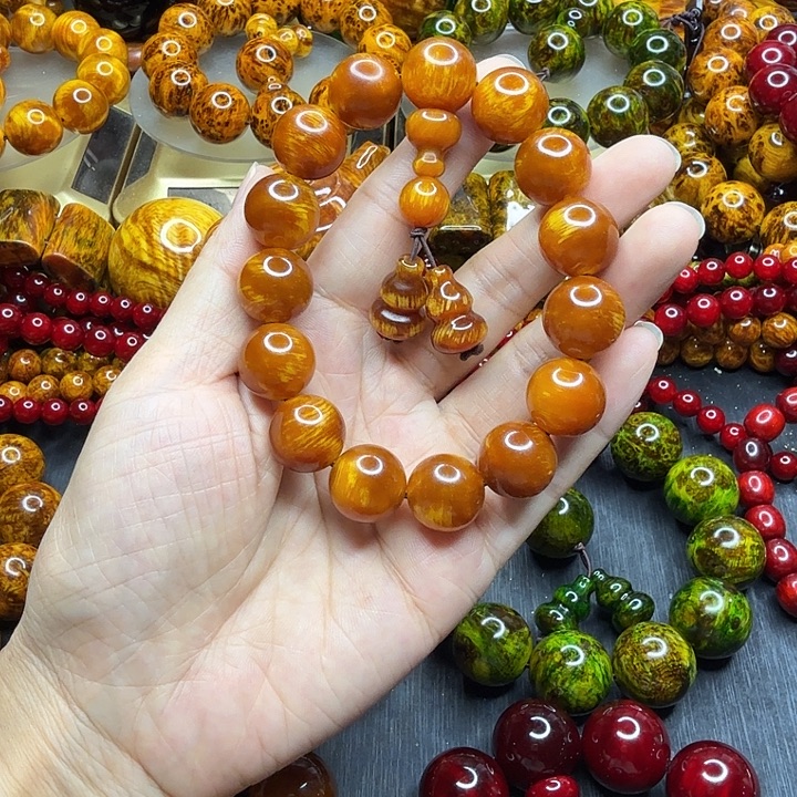 松木琥珀木文玩手串