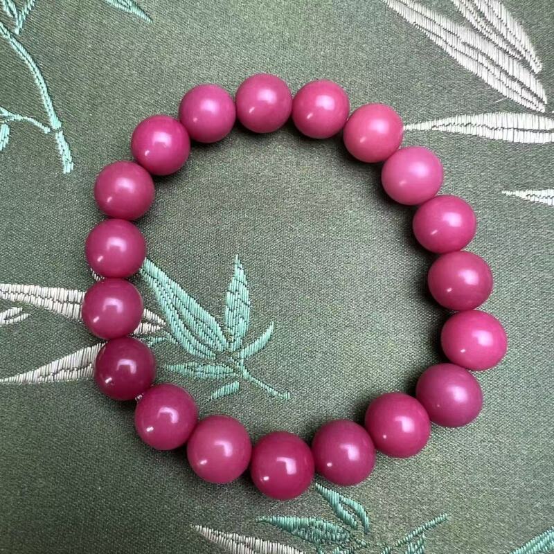 J0141  胭脂红菩提手串 无礼盒