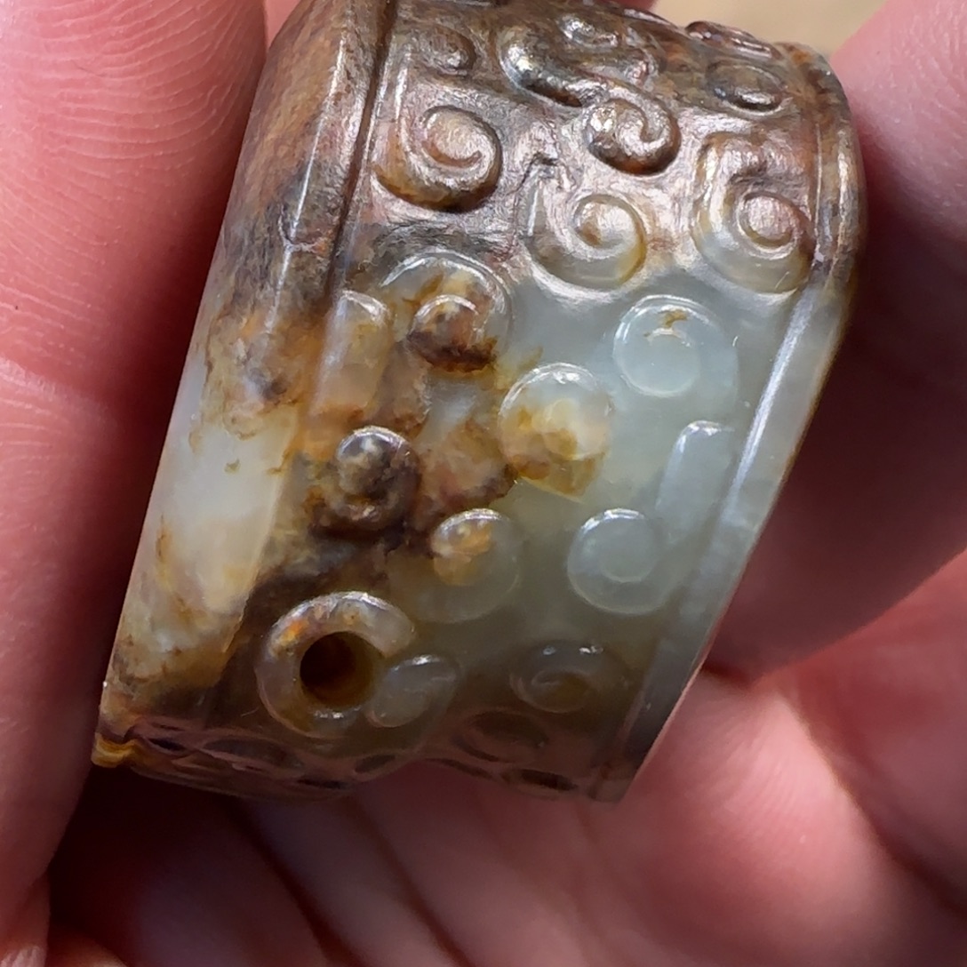 A***g和田玉（糖玉）未镶嵌挂件