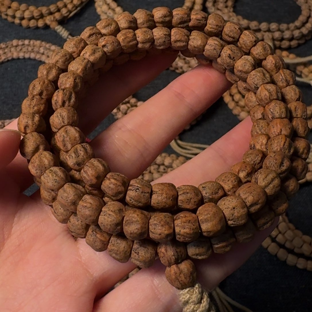 长***意柏香籽/百香籽吊坠