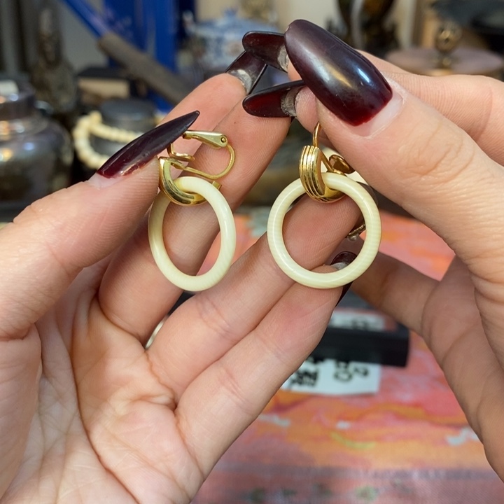 初遇见哈哈哈哈哈哈哈哈哈