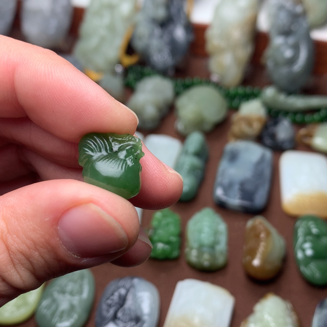 和田玉挂件未镶嵌