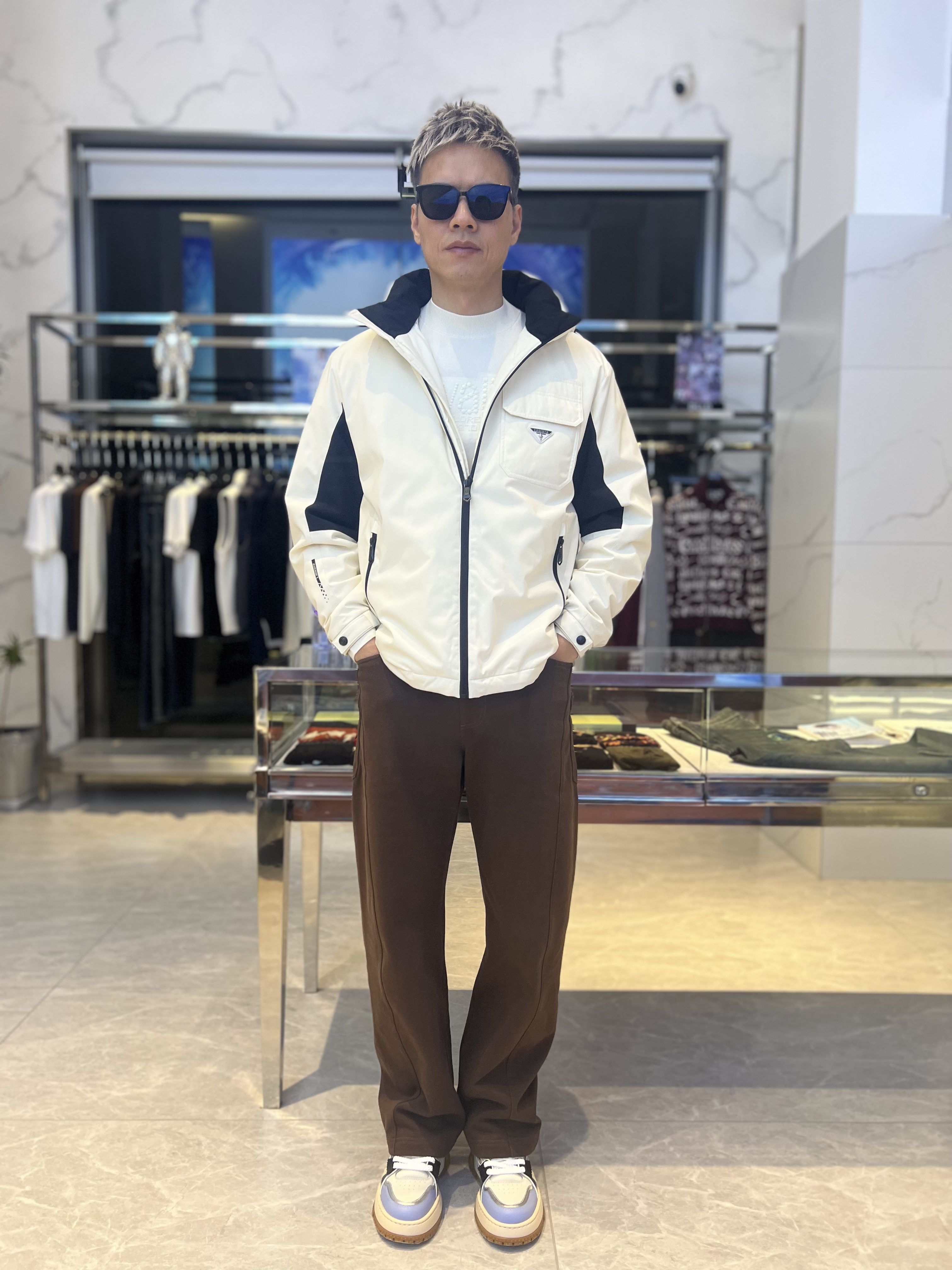 LAOFOYE老佛爷秋冬新款高端轻奢帽子可拆卸宽松休闲羽绒服