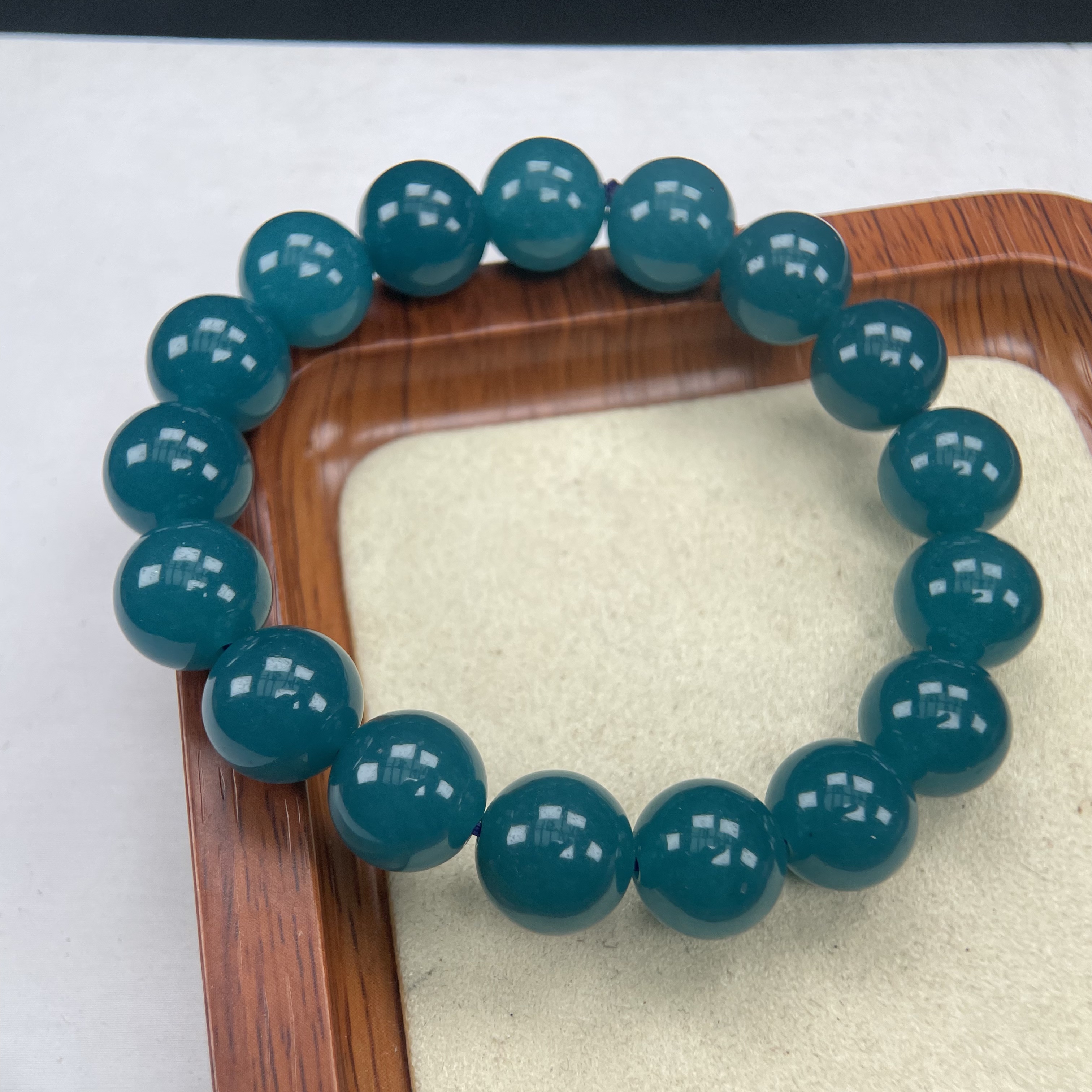 A401墨绿老蓝水12mm手串多样发货其一