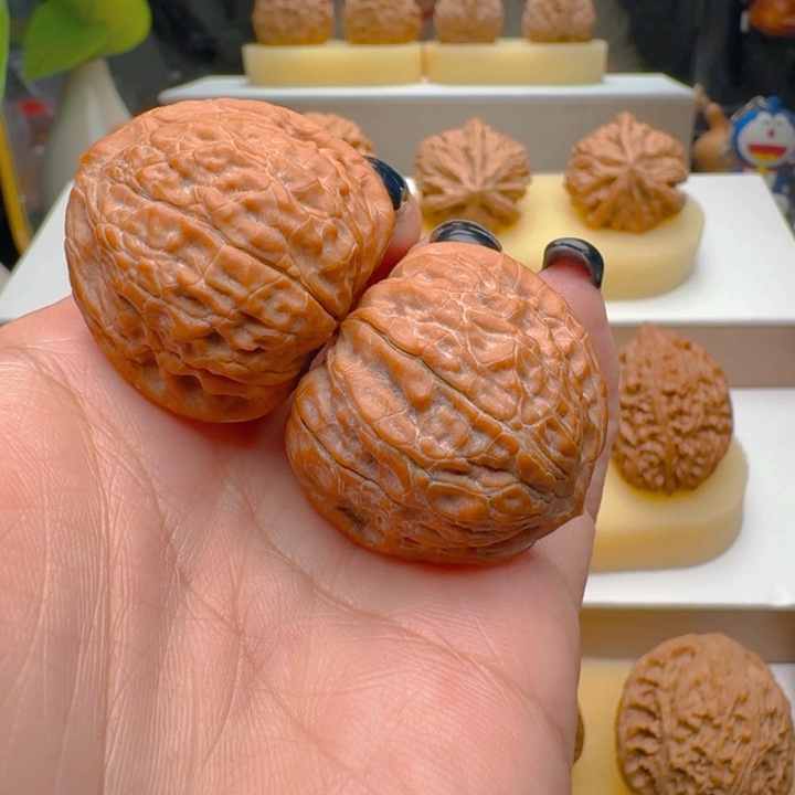 把件核桃钱**果32尺蛇王一抹红