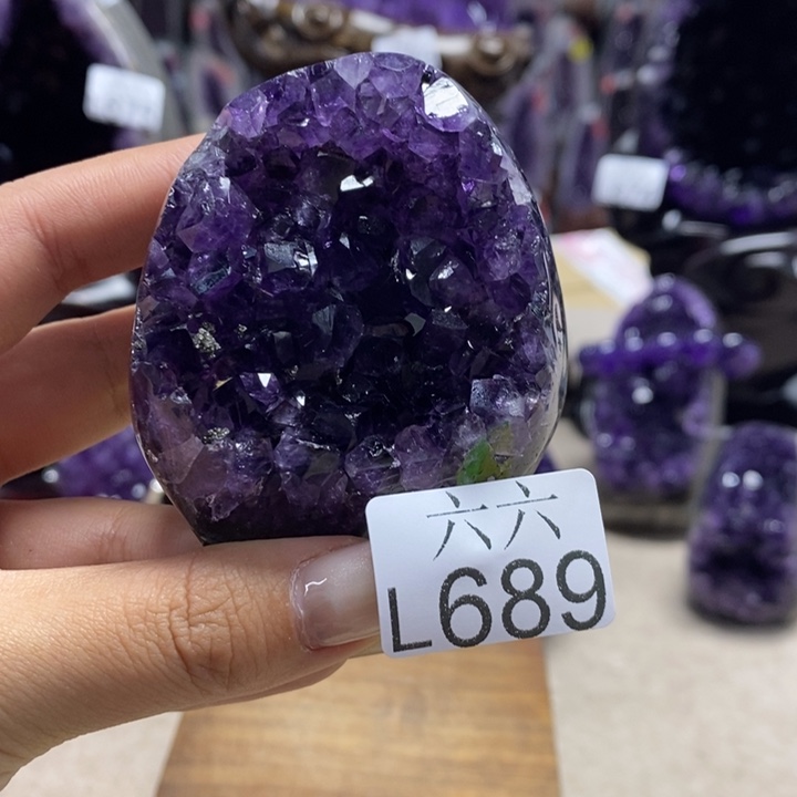紫晶大型摆件（非配饰）未镶嵌摆件