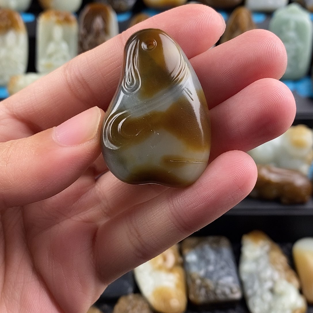 和田玉挂件未镶嵌