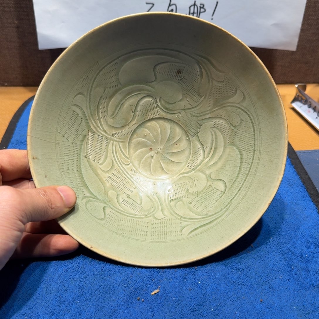 陶其他漂亮的小瓷瓶子