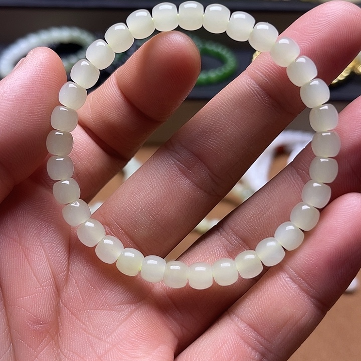 未镶嵌手串和田玉