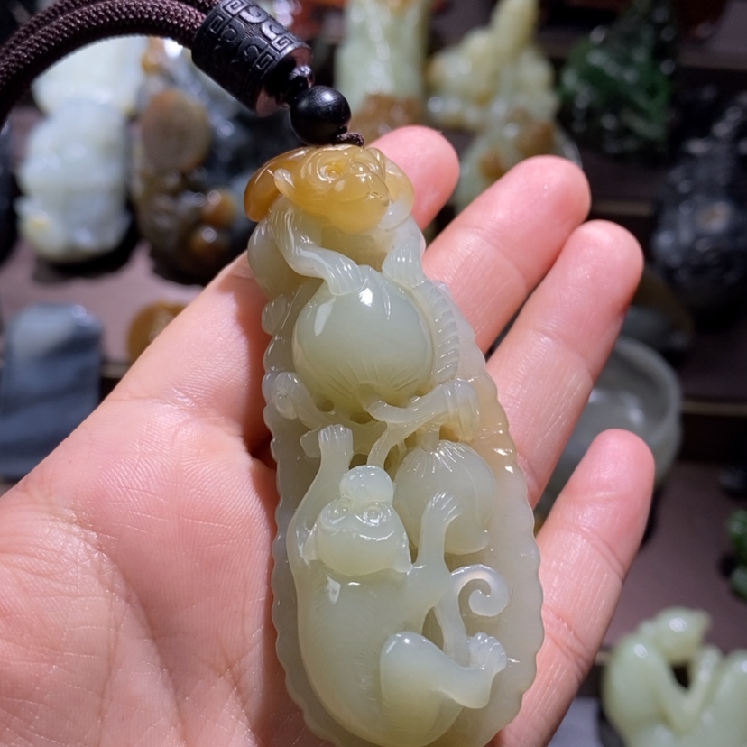 【闪购商品】和田玉未镶嵌把件随*