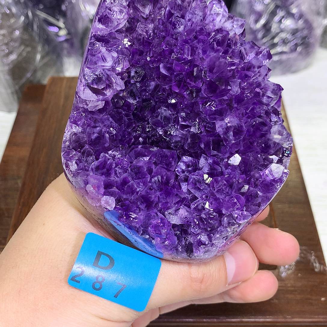 紫晶大型摆件（非配饰）未镶嵌