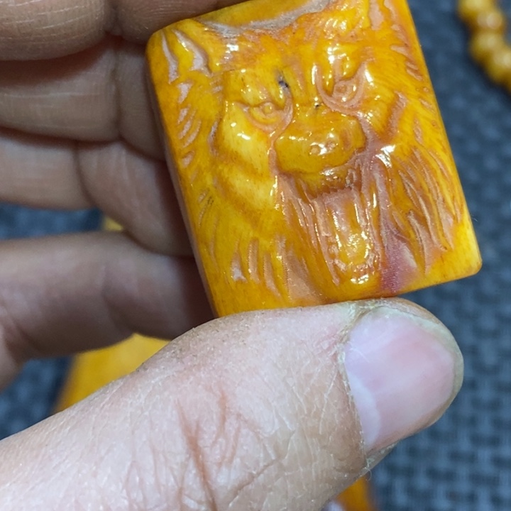 滴血莲花菩提吊坠