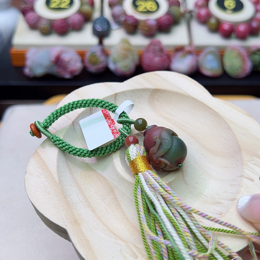 定制石英质玉盐源玛瑙定制未镶嵌