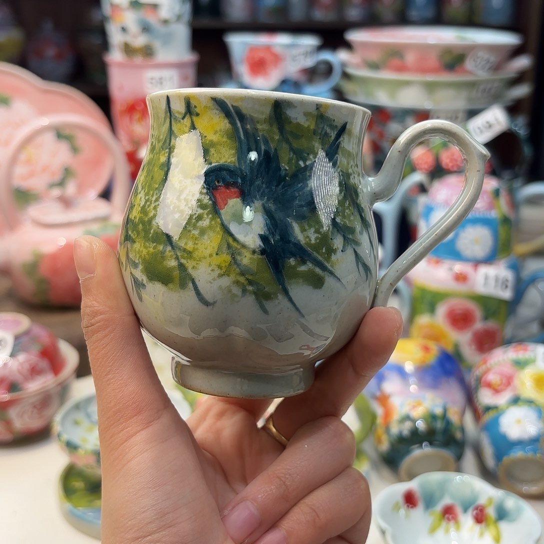 瓷片兔兔好e a l l l l l l l l l l