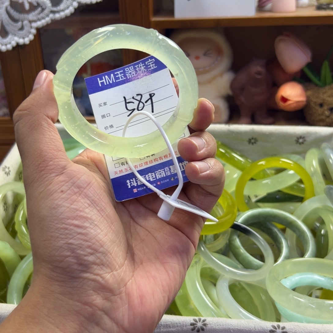 未镶嵌蛇纹石玉手镯687