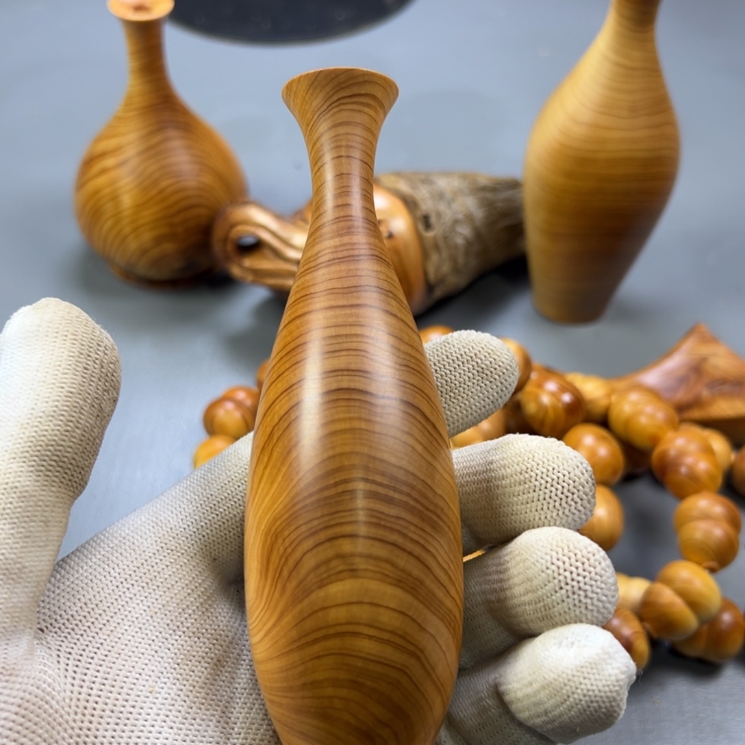 柏木（崖柏）太行陈化瓶子