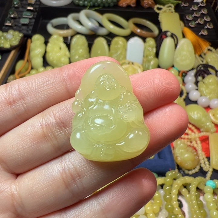 和田玉（黄玉）颈饰未镶嵌