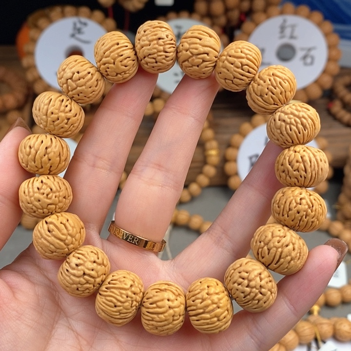 桃核手串荔枝王16…………