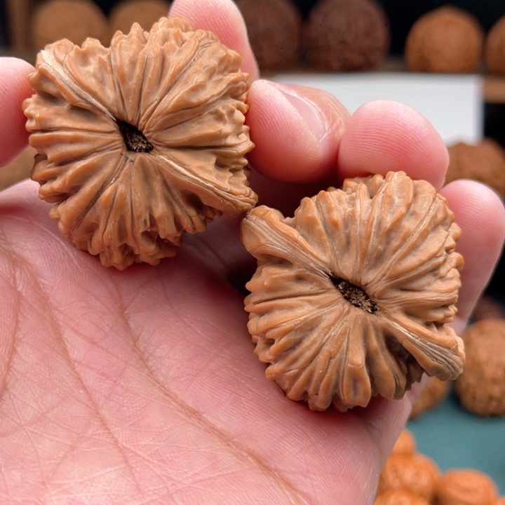 文玩核桃把件文玩核桃平谷四座楼