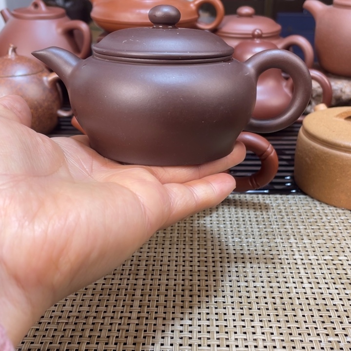 紫砂茶壶半手工制作