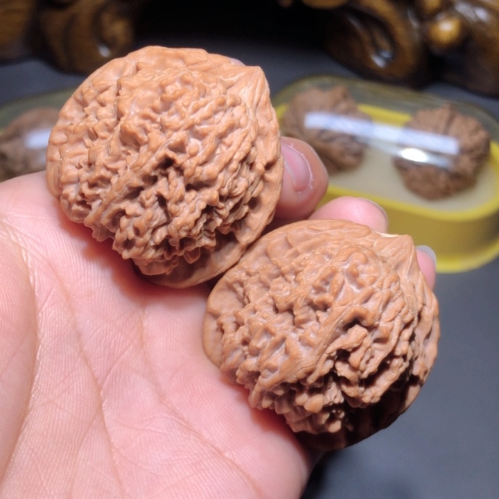 文玩核桃把件39满天星