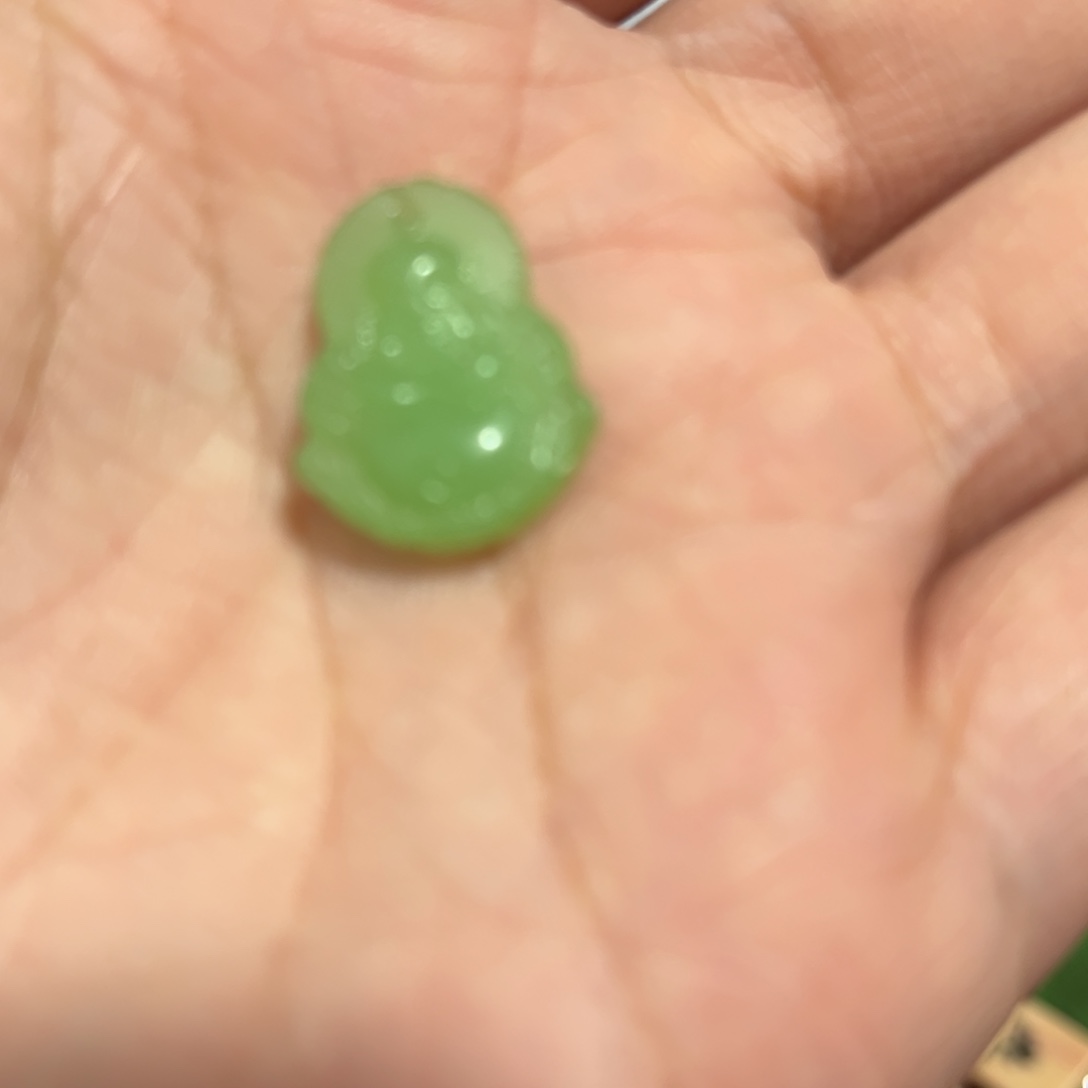 暖***和田玉（糖玉）未镶嵌颈饰挂件一个一拍