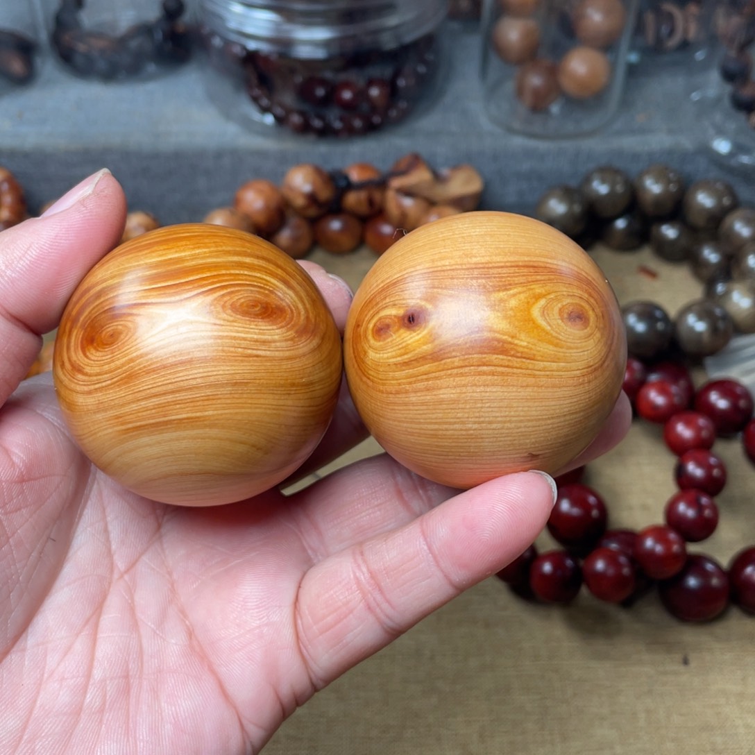 柏木（崖柏）其他5.0崖柏对眼手球