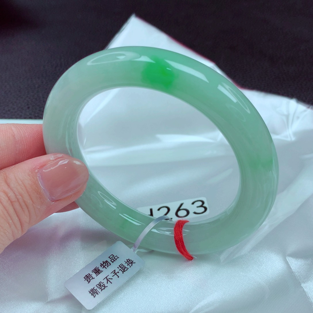 翡翠手镯未镶嵌j*r手镯88