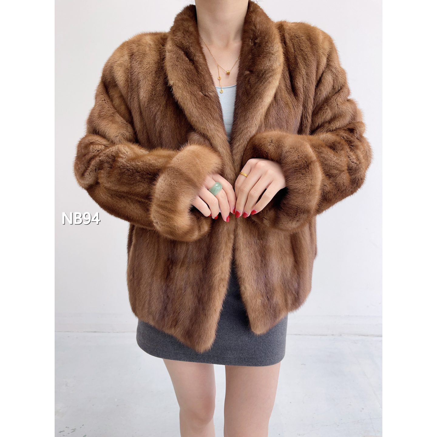 【NB94】XL 蜜茶棕超短款全抽貂皮女（肩43胸114衣58袖60）02094