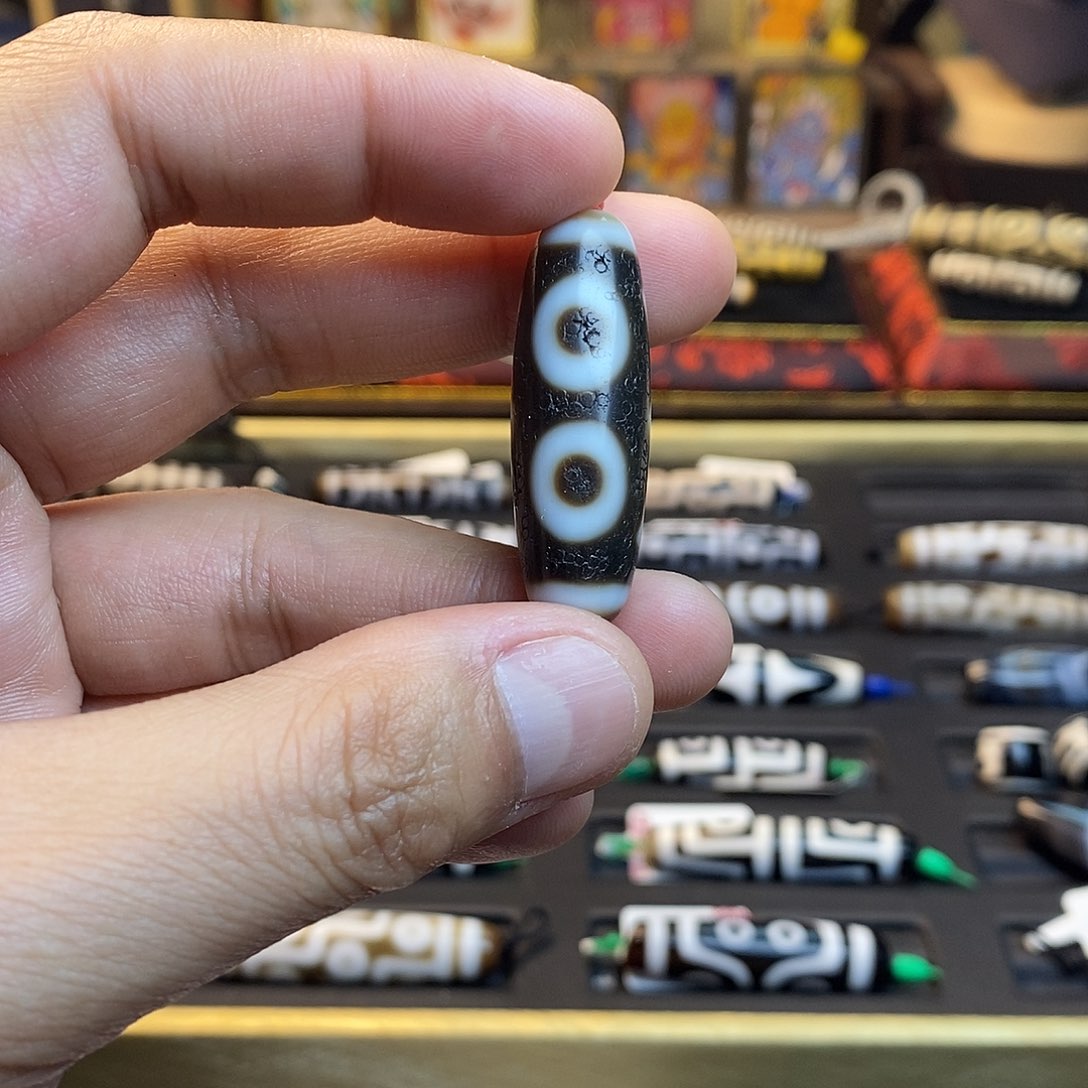 玛瑙/玉髓颈饰未镶嵌康**娘