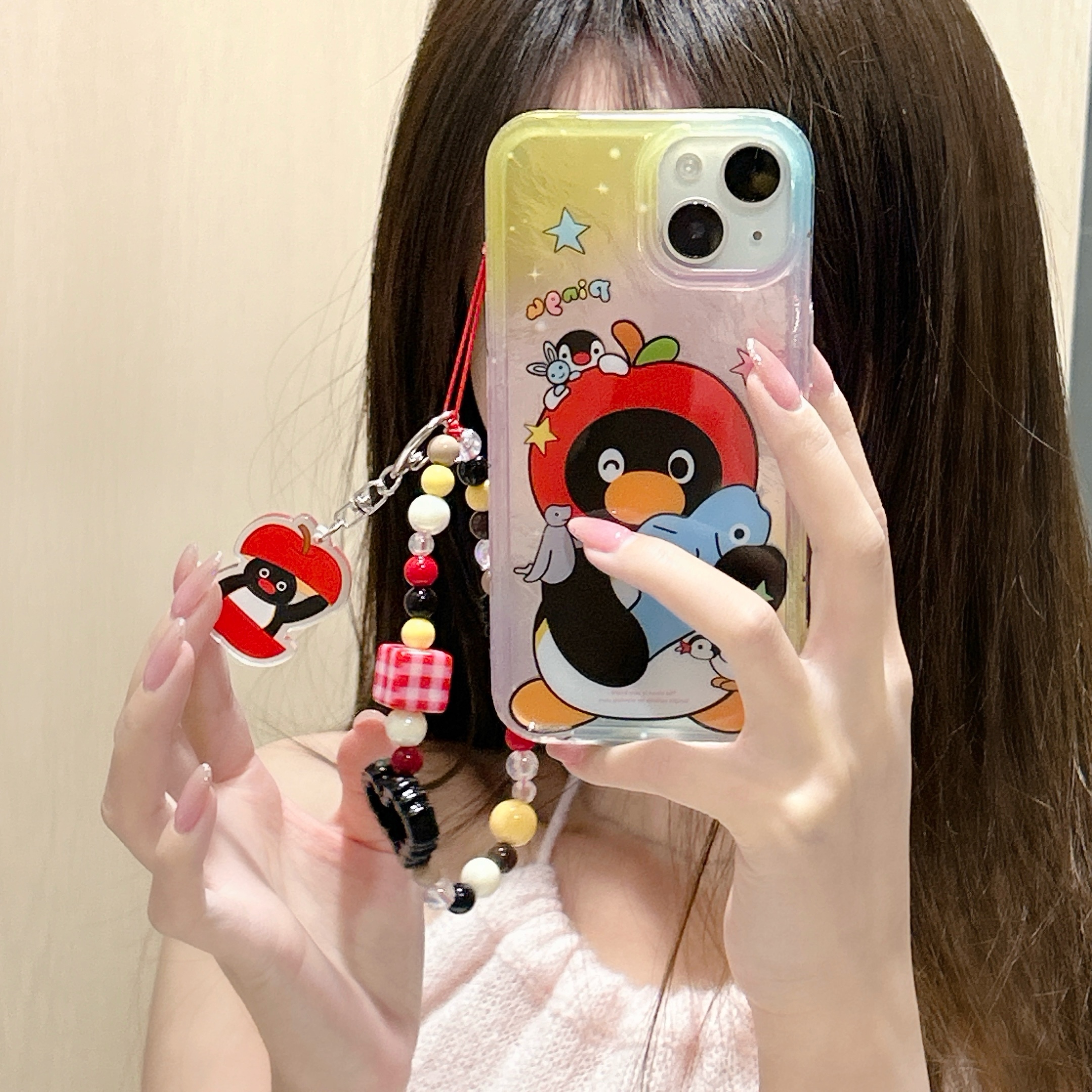 日韩ins风可爱抱鱼企鹅手机套适用苹果16/15/14/13卡通