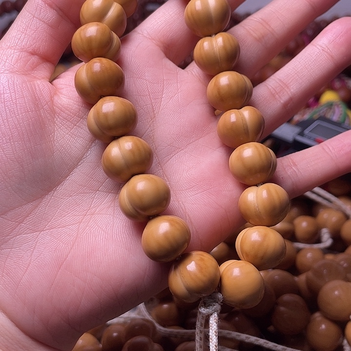 E***e猴头核桃手串15尺寸镜面柯基屁桃手持全品无暇