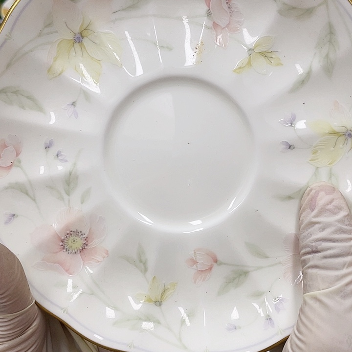 土***女95 鹿屋家的美丽瓷器 