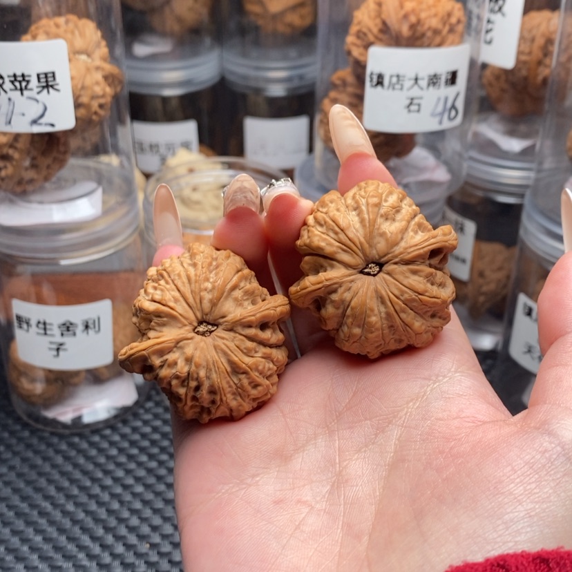 【闪购商品】核桃手串/手链游*草血麒麟