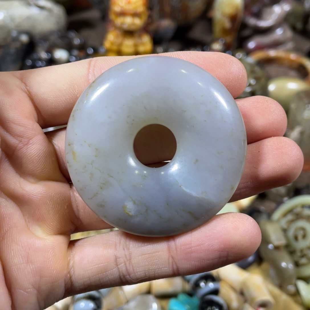 和田玉未镶嵌吊坠(不含链)